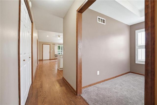 217 E 5th St Court, Linwood, KS 66052