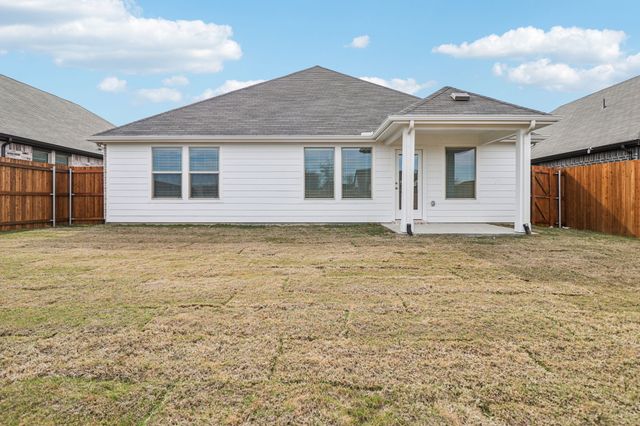833 Sunflower Road, Lavon, TX 75166