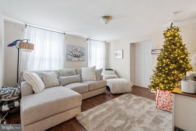 107 S MAIN ST, North Wales, PA 19454