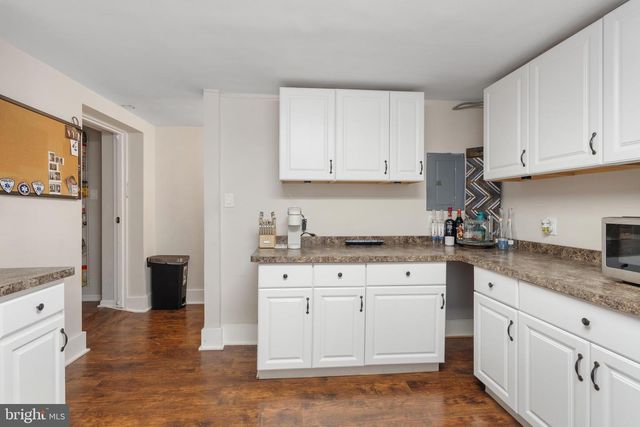 107 S MAIN ST, North Wales, PA 19454