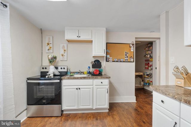 107 S MAIN ST, North Wales, PA 19454