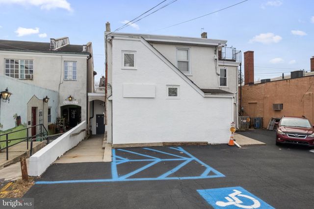 107 S MAIN ST, North Wales, PA 19454