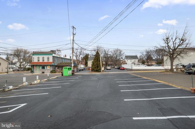 107 S MAIN ST, North Wales, PA 19454