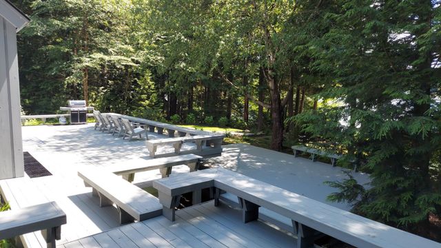 111 Hughes Lane, Jamaica, VT 05343