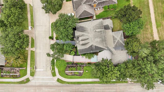 8619 Arranmore Lane, Houston, TX 77095