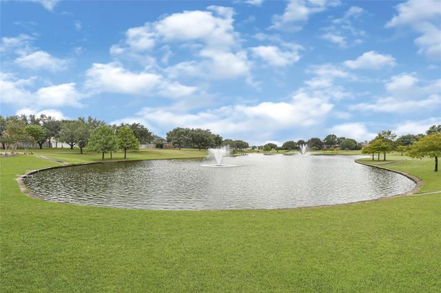 8619 Arranmore Lane, Houston, TX 77095