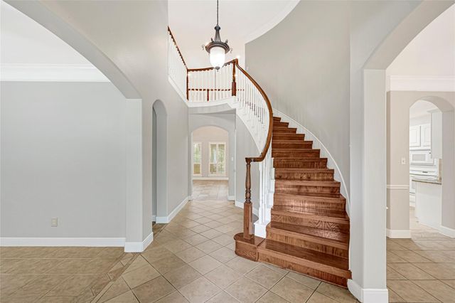 8619 Arranmore Lane, Houston, TX 77095