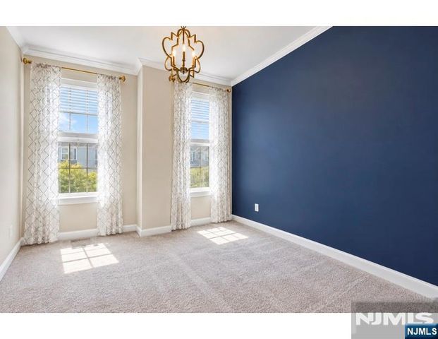78 Leahy Drive 4909, Wood Ridge, NJ 07075