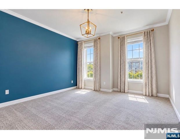 78 Leahy Drive 4909, Wood Ridge, NJ 07075