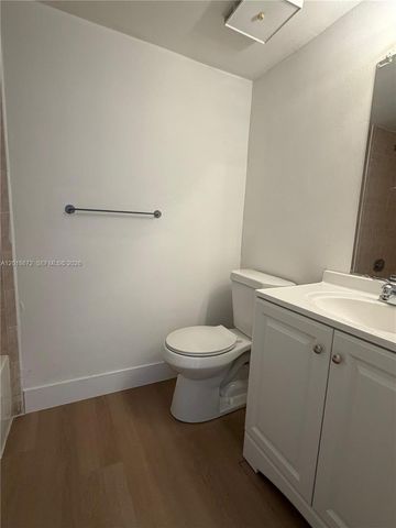 3400 Foxcroft Rd 107, Miramar, FL 33025