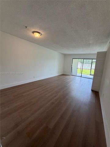 3400 Foxcroft Rd 107, Miramar, FL 33025