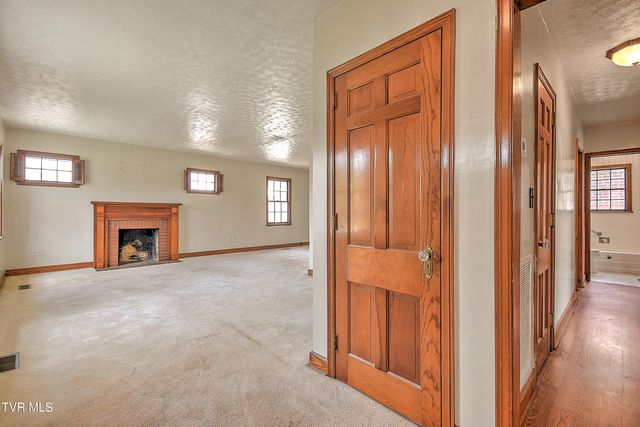 1154 Catawba Street, Kingsport, TN 37660