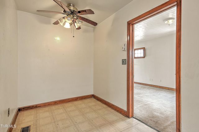 1154 Catawba Street, Kingsport, TN 37660