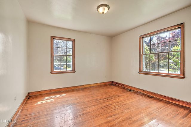 1154 Catawba Street, Kingsport, TN 37660