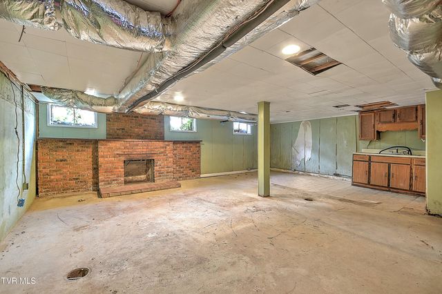 1154 Catawba Street, Kingsport, TN 37660