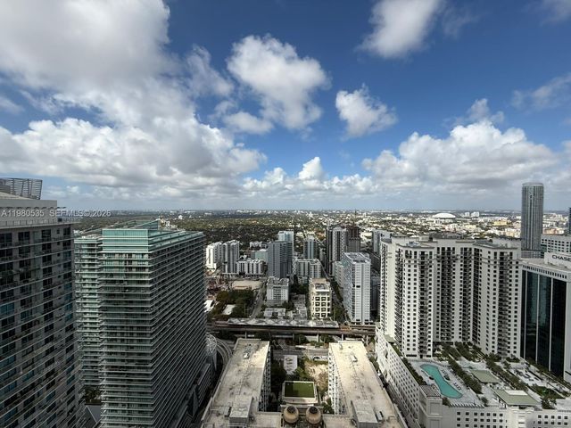 1000 Brickell Plaza 4506, Miami, FL 33131
