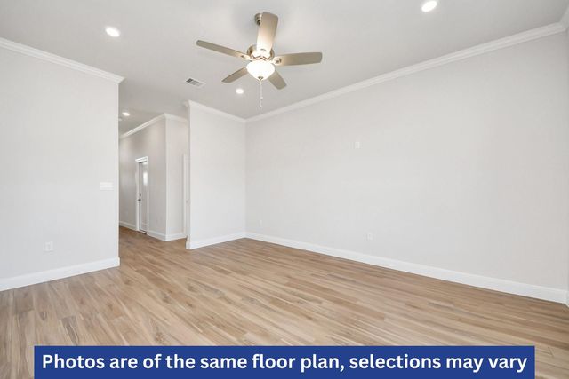 12055 Curlin Drive, Montgomery, TX 77318