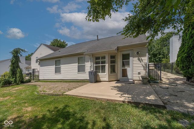 12051 Driftstone Drive, Fishers, IN 46037
