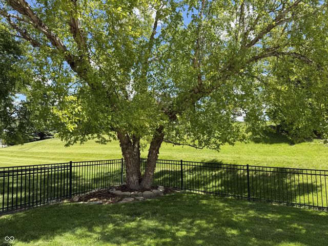 12051 Driftstone Drive, Fishers, IN 46037