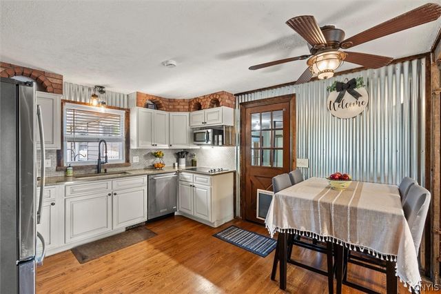 106 Dolores South, Salina, NY 13212