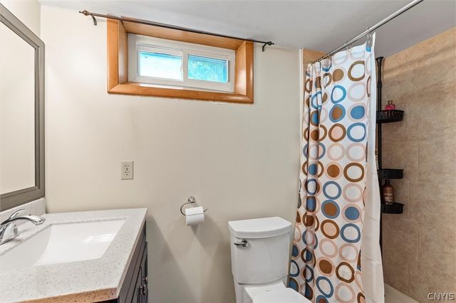 106 Dolores South, Salina, NY 13212