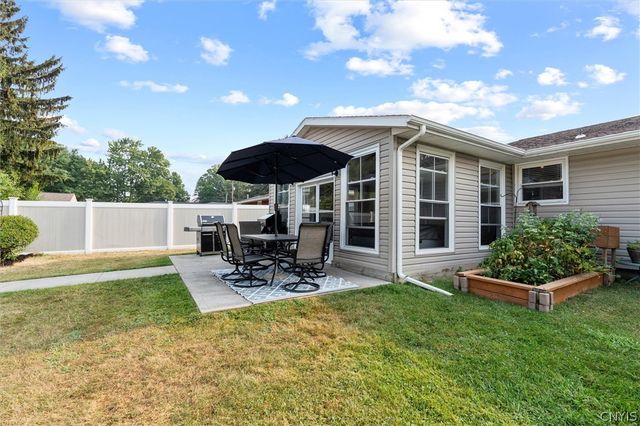 106 Dolores South, Salina, NY 13212