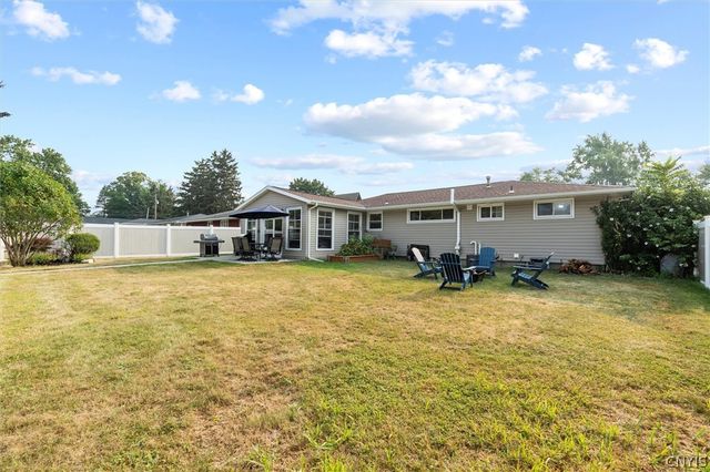 106 Dolores South, Salina, NY 13212