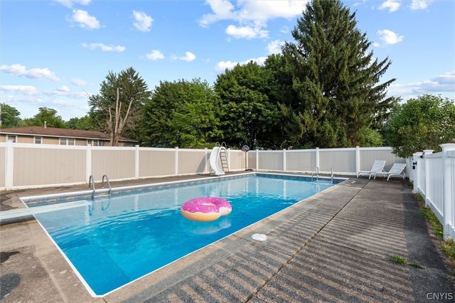 106 Dolores South, Salina, NY 13212