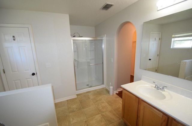 241 PINE SHADOW LANE, Auburndale, FL 33823