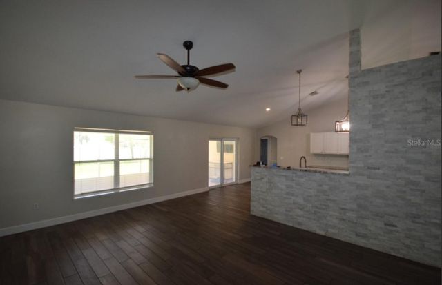 241 PINE SHADOW LANE, Auburndale, FL 33823