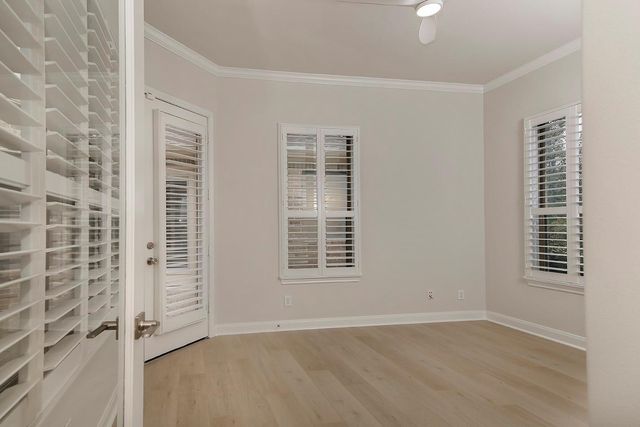 22 Mill Point Place, The Woodlands, TX 77380