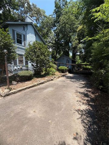 1332 Boulevard Lorraine, Atlanta, GA 30310