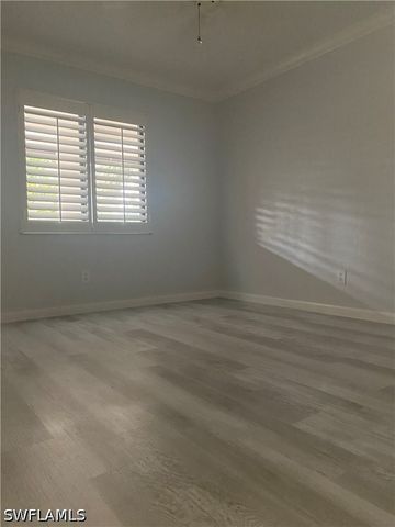 4955 Pepper CIR B-204, Naples, FL 34113