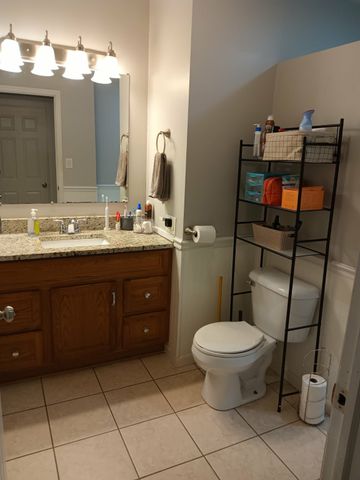 2736 Mondamin Avenue, Des Moines, IA 50310