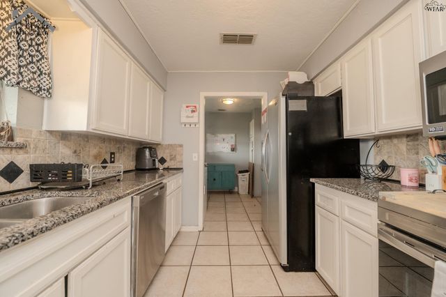 9000 SEYMOUR HIGHWAY, Wichita Falls, TX 76310