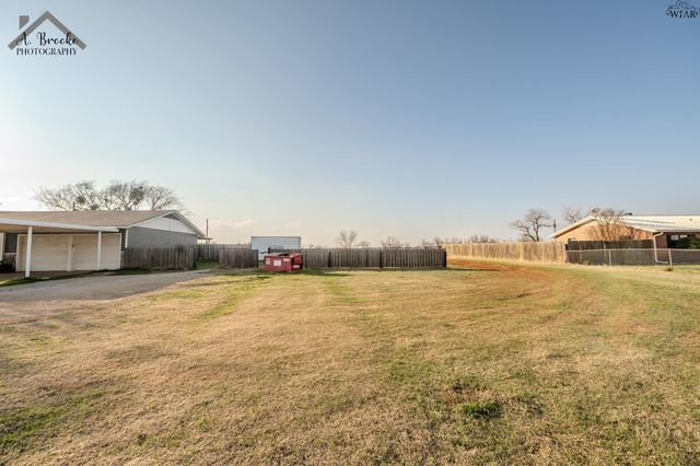 9000 SEYMOUR HIGHWAY, Wichita Falls, TX 76310