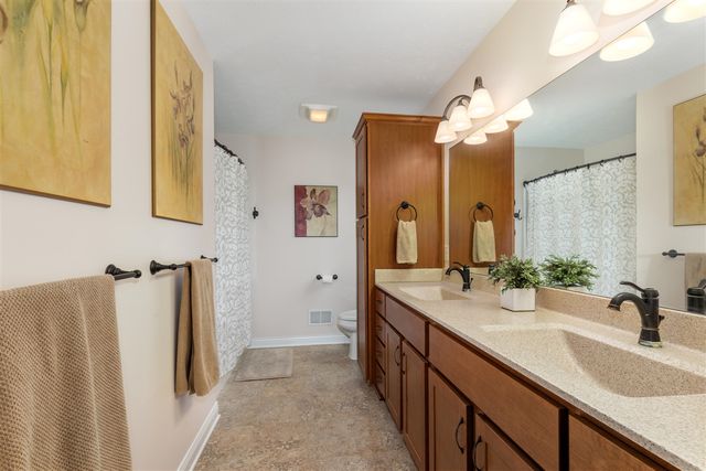 1245 Gulf Breeze Court 42, Portage, MI 49002