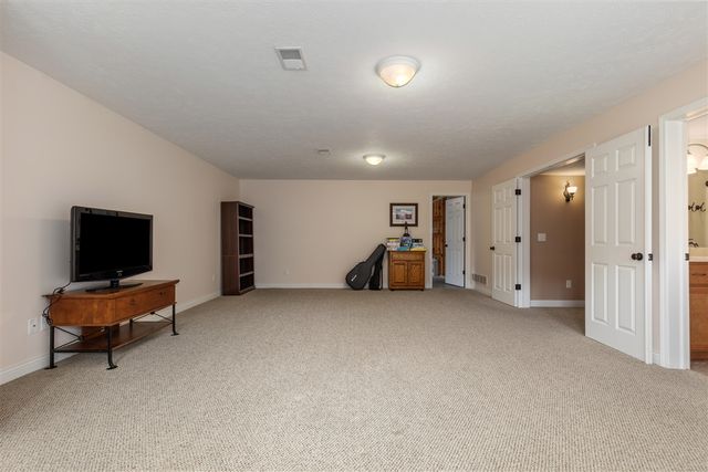 1245 Gulf Breeze Court 42, Portage, MI 49002