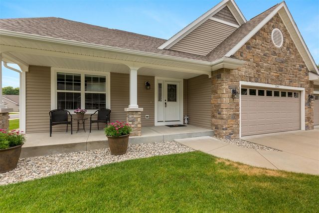 1245 Gulf Breeze Court 42, Portage, MI 49002