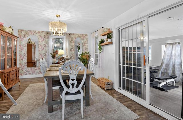 223 CENTER ST, Elmer, NJ 08318