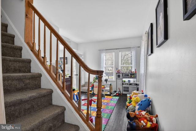 223 CENTER ST, Elmer, NJ 08318