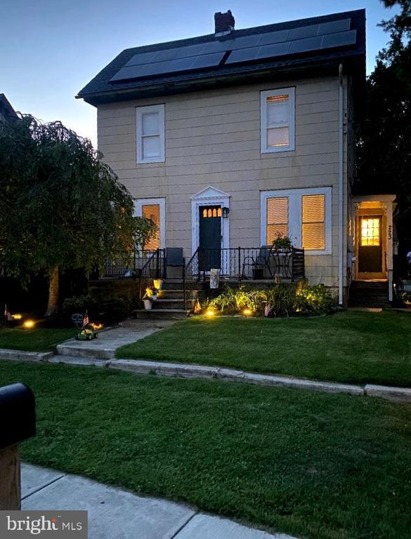 223 CENTER ST, Elmer, NJ 08318