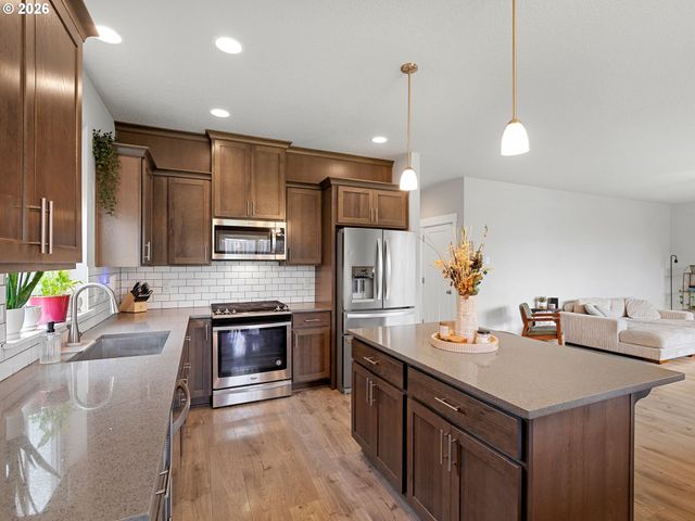 1908 Nw 26TH Ave, Battle Ground, WA 98604