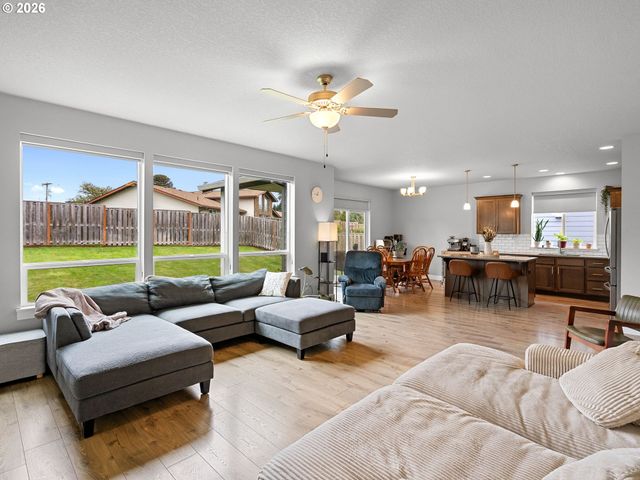 1908 Nw 26TH Ave, Battle Ground, WA 98604