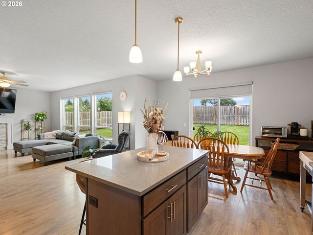 1908 Nw 26TH Ave, Battle Ground, WA 98604