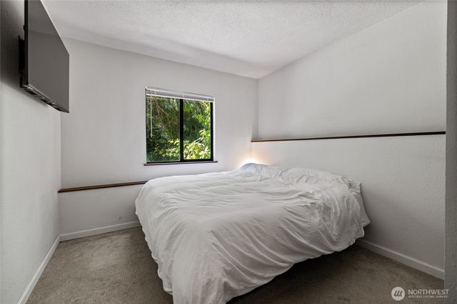 1015 Sequalish Street, Steilacoom, WA 98388