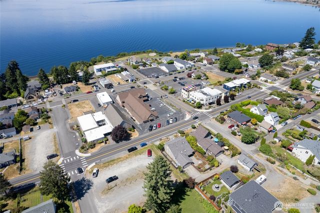 1015 Sequalish Street, Steilacoom, WA 98388