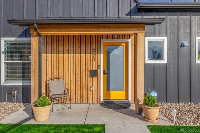 550 S Raleigh Street, Denver, CO 80219