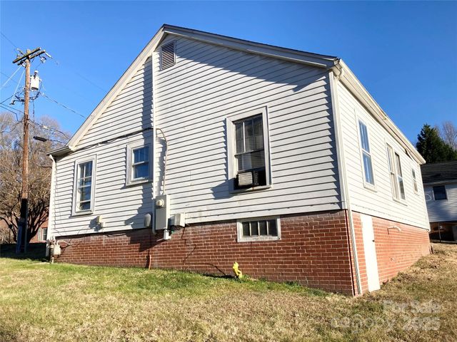 227 Nesbit Drive, Salisbury, NC 28147