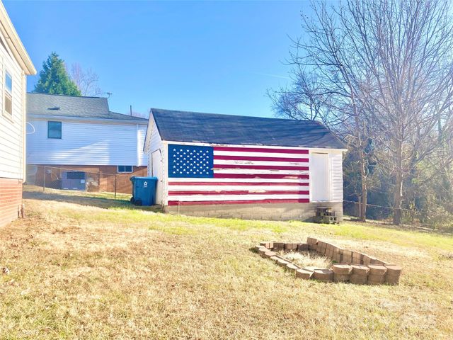 227 Nesbit Drive, Salisbury, NC 28147